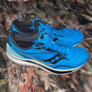 Saucony Endorphin Speed Running Shoes